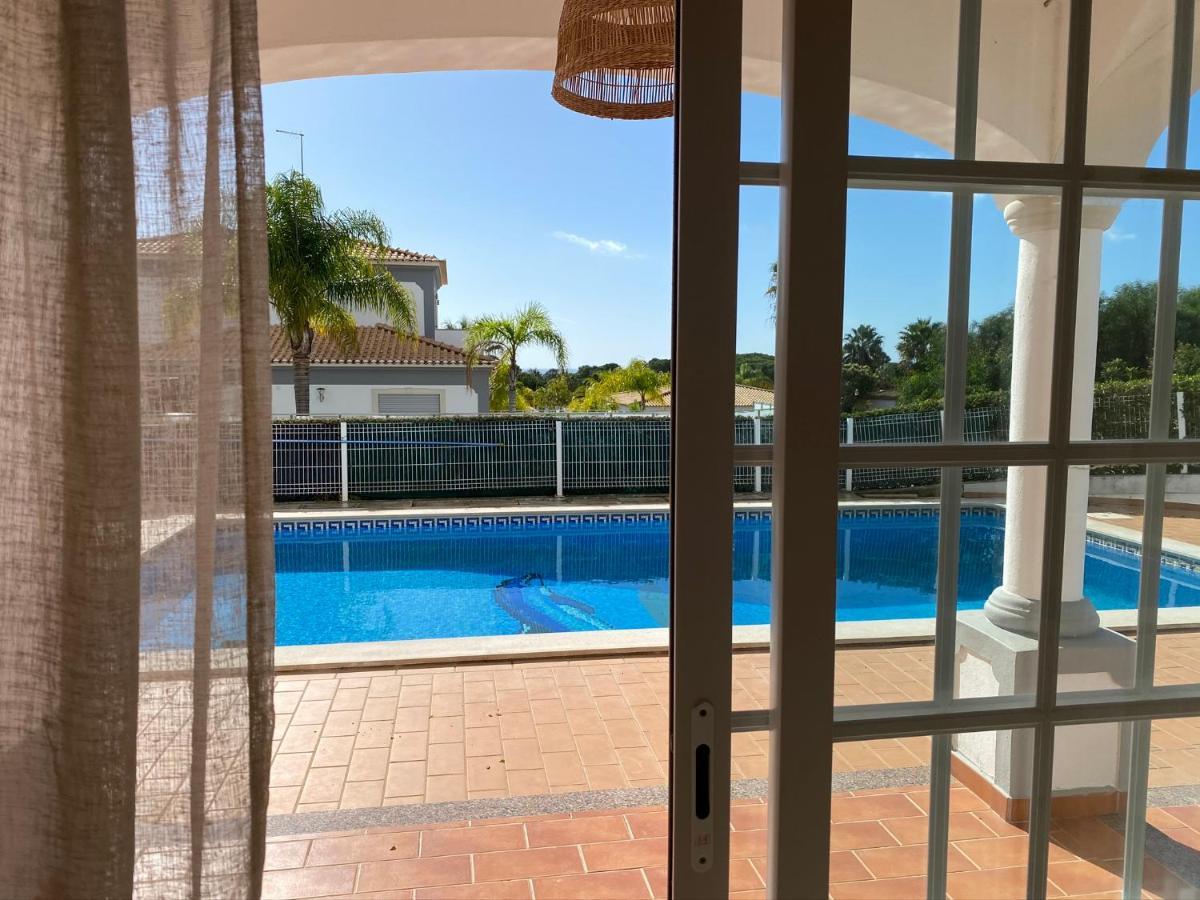 Villa Med - Private Pool, Garden, Sun All Day, Stunning Views Albufeira Eksteriør billede